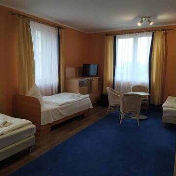 Фотографии Отели типа «постель и завтрак» Hotelik Kopernik г. Лидзбарк-Варминьски (Польша) №2 Фото Отели типа «постель и завтрак» Hotelik Kopernik г. Лидзбарк-Варминьски 2