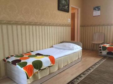 Фото номера Cемейный номер с собственной ванной комнатой Хостелы Hostel DREWLAND г. Лидзбарк-Варминьски 4