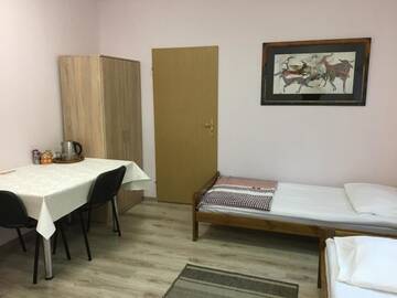 Фото номера Четырехместный номер Хостелы Hostel DREWLAND г. Лидзбарк-Варминьски 3