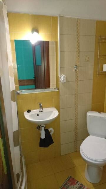 Фото номера Просторный одноместный номер Отель Hotelik WARMIA -Pensjonat, Hostel г. Лидзбарк-Варминьски 3